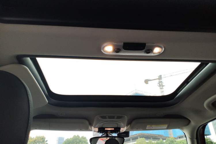 Used MINI MINI 2016 1.5T COOPER Five-Door Edition