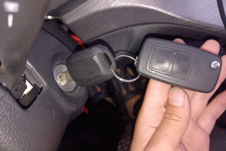 Used Chana Ruixing M80 2021 1.6L Comfort Version 4-Seater Single-Steamed Air Conditioning China VI Standard Flat Roof with Lift-Up Rear Door – DAM16KR
