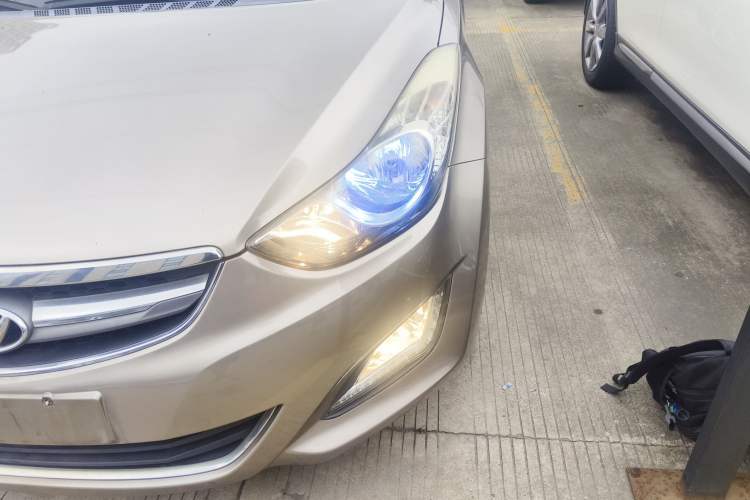 Used Hyundai Elantra (5th Generation / Langdong) 2015 1.6L Automatic Leading Model