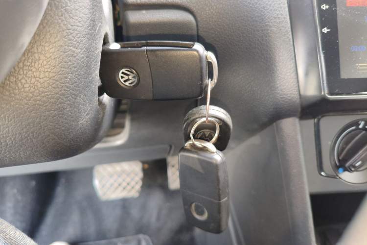 Used Volkswagen Polo 2018 1.5L Automatic Advanced Driving Model Interior 1