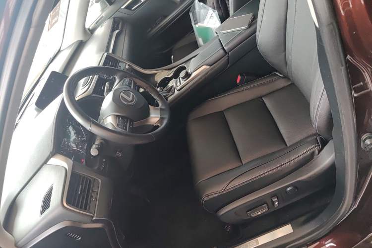 Used Lexus RX 2016 300 Two-Wheel Drive Elite Version China V Standard Left Front Seat