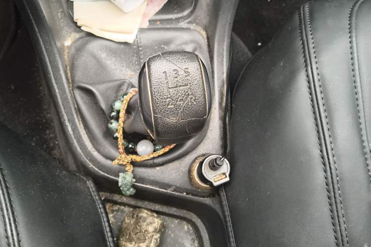 Used Peugeot 308 2013 1.6L Manual YouShang Model Gear Lever