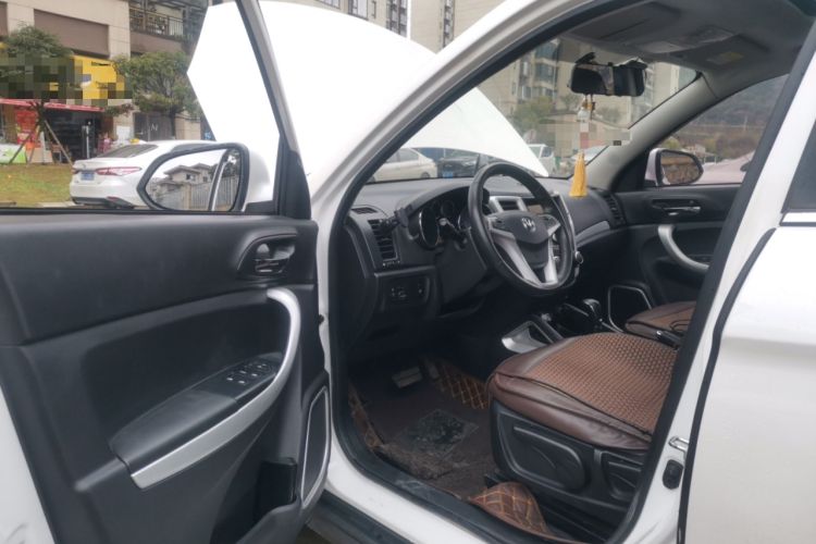 Used Changan CS35 2016 1.6L Automatic Luxury Model China IV Standard
