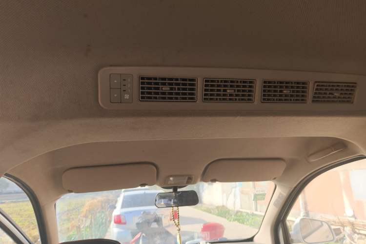 Used Wuling Rongguang V 2016 1.5L Standard Version Headliner