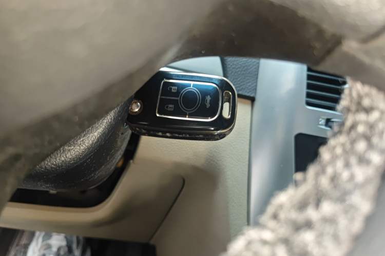 Used Buick Excelle 2011 1.6LX-AT