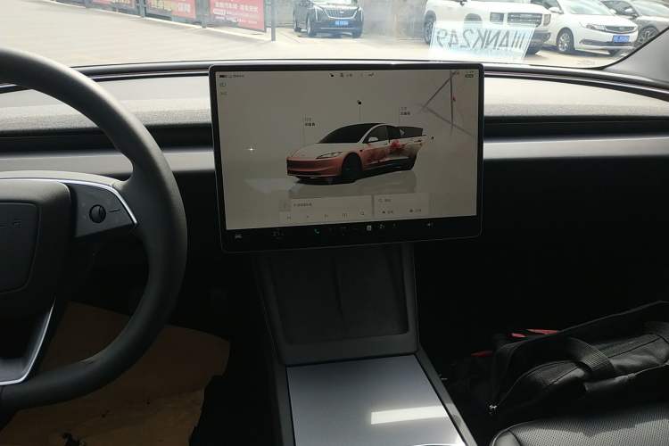 Used Tesla Model 3 2023 Rear-Wheel-Drive Version
