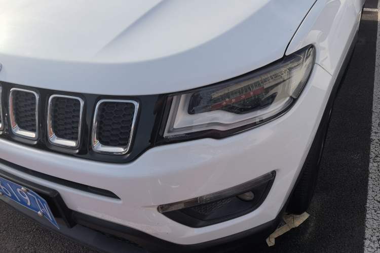 Used Jeep Compass 2017 200T Automatic Family Edition