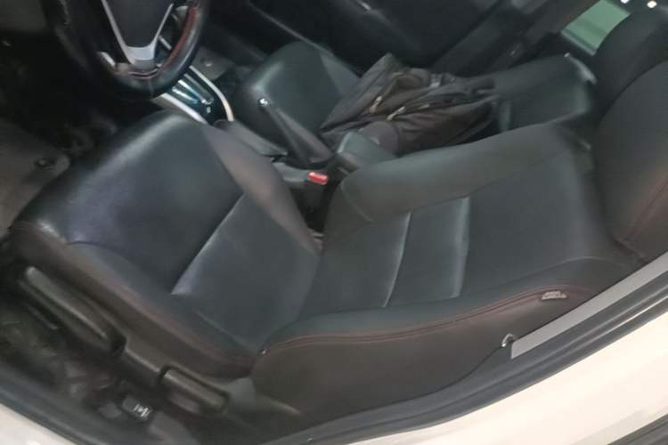 Used Honda Crider 2016 1.8L CVT Luxury Edition Left Front Seat