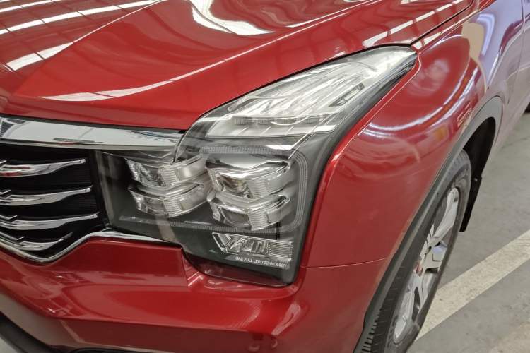 Used GAC Trumpchi GS7 2017 320T Two-Wheel-Drive Luxury Smart Connectivity Model