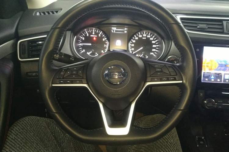 Used Nissan Qashqai 2022 2.0L CVT XV Premier Luxury Edition Steering Wheel