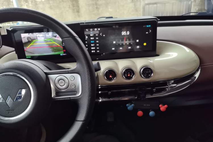 Used Wuling Bingo 2023 333km Enjoy+ Version