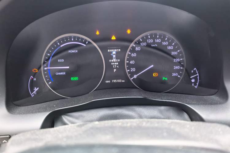 Used Lexus ES 2013 300h Elite Edition
