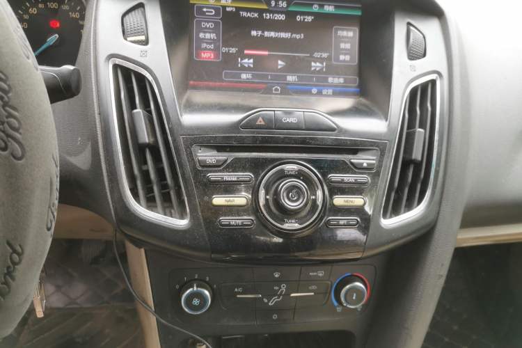 Used Ford Focus 2015 Sedan 1.6L Manual Comfort Model