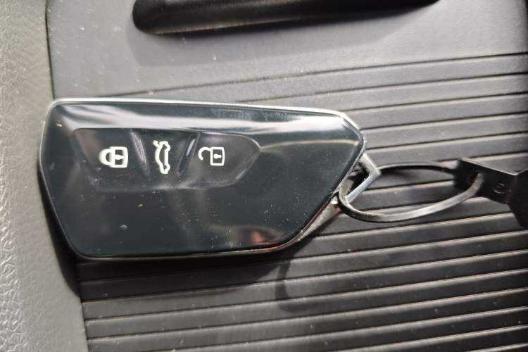 Used Volkswagen ID.3 2025 Smart Edition Ultra-Intelligent Oxygen Version Interior 1