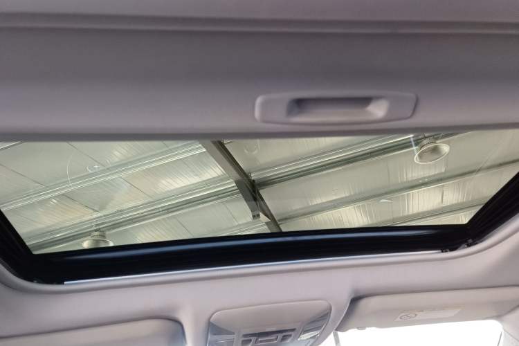 Used Toyota Wildlander 2022 2.0L CVT Two-Wheel Drive Luxury Edition
