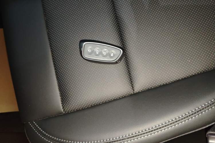 Used Haval H Dog 2023 2.0T Two-Wheel Drive Chaoye Version Plus
