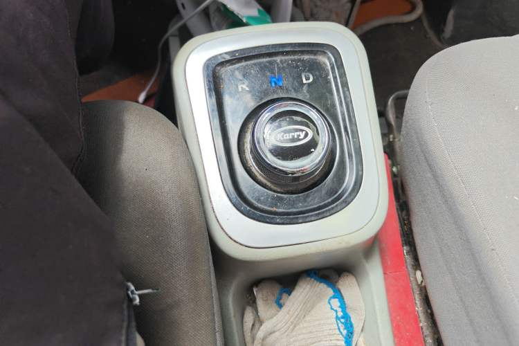 Used Karry Youyou EV 2021 Van Model SQR5037
