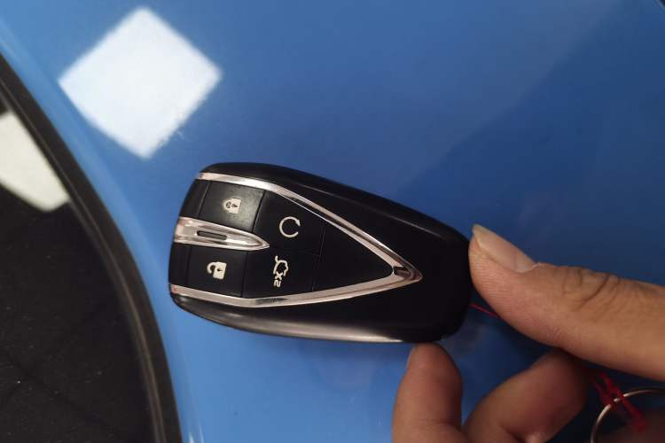 Used Changan UNI-V 2022 2.0T Leading-Speed Edition
