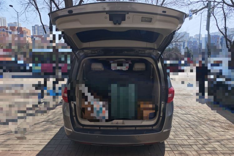 Used Buick GL8 2018 28T Luxury Model China VI Standard Trunk