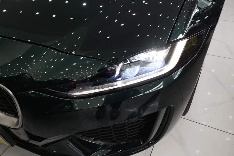 Used Jaguar XEL 2021 2.0T 250 PS R-DYNAMIC S Advanced Sport Edition Left Front Headlight