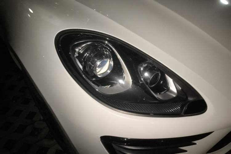 Used Porsche Macan 2017 Macan 2.0T
