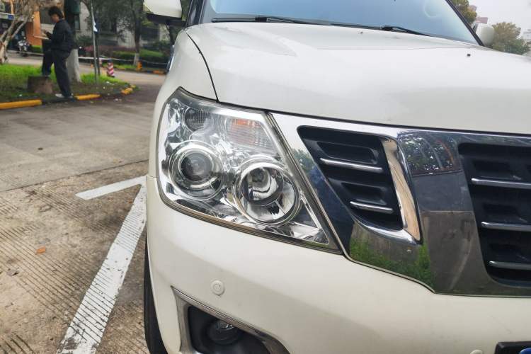 Used Nissan Patrol 2018 4.0L LinkedIn Edition Right Front Headlight