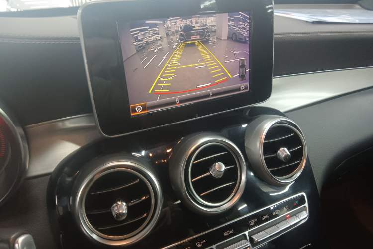 Used Mercedes-Benz GLC 2019 GLC 200 4MATIC Audio And AC Panel