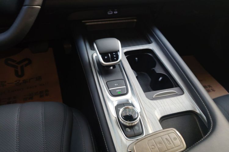 Used Chery Fengyun A8 2024 127 Yufeng Edition Gear Lever