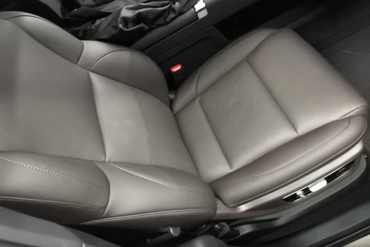 Used Li Auto L8 2023 Pro Model