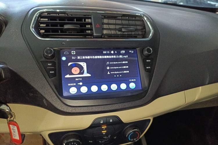 Used Ford Escort 2017 Revised Version 1.5L Manual Comfort Edition Audio And AC Panel