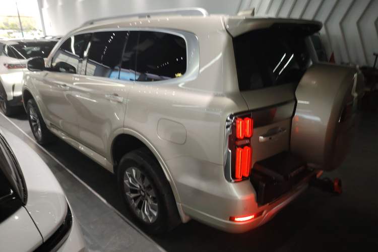 Used Tank 500 New Energy 2023 Hi4-T Rear Left 45 Deg