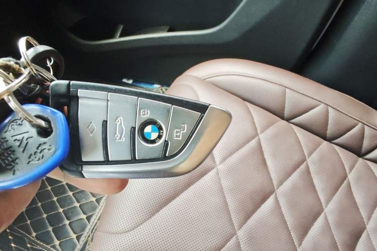 Used BMW X5 2022 xDrive 30Li M Sport Package
