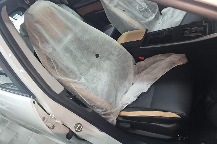 Used Geely Auto Haoyue PRO 2024 1.5T DCT Zongheng+ Right Front Seat