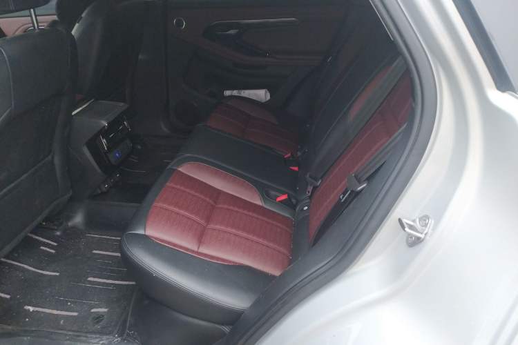 Used Land Rover Range Rover Evoque 2021 Range Rover Velar L 249PS R-Dynamic First Edition