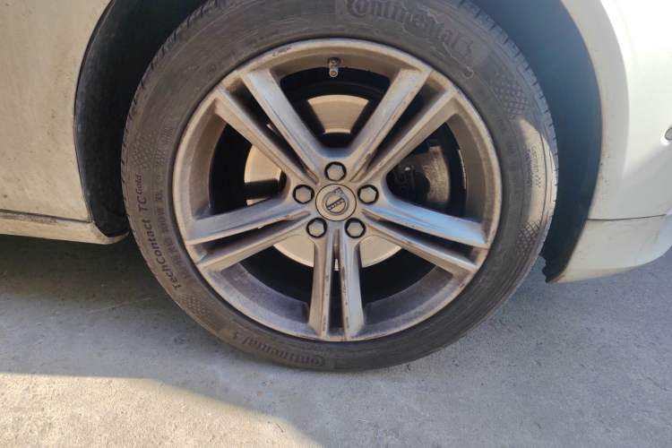 Used Volvo S90 2017 T4 Zhiyuan Edition