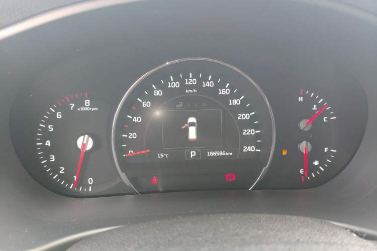 Used Kia Sorento 2015 Sorento L 2.4L Gasoline 4WD Elite Edition 7 Seats China V Emission Standard
