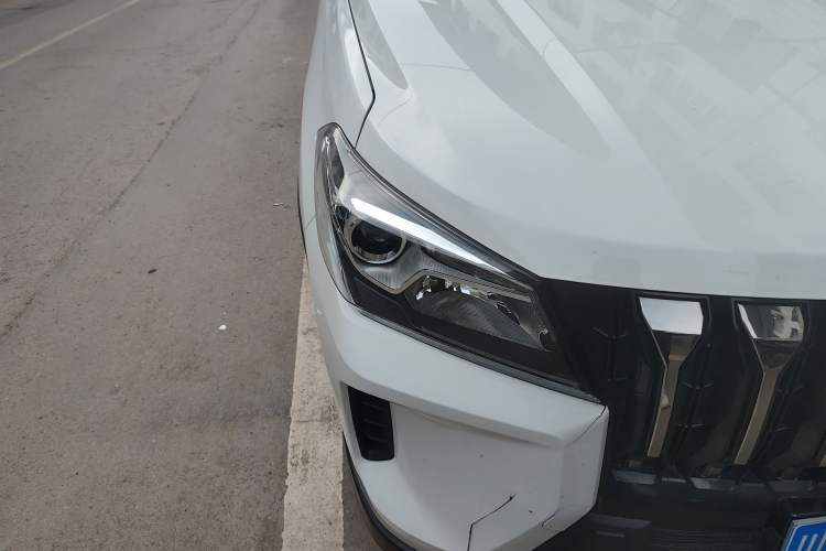 Used Dongfeng Fengon S560 2022 1.5T Manual Urban Model
