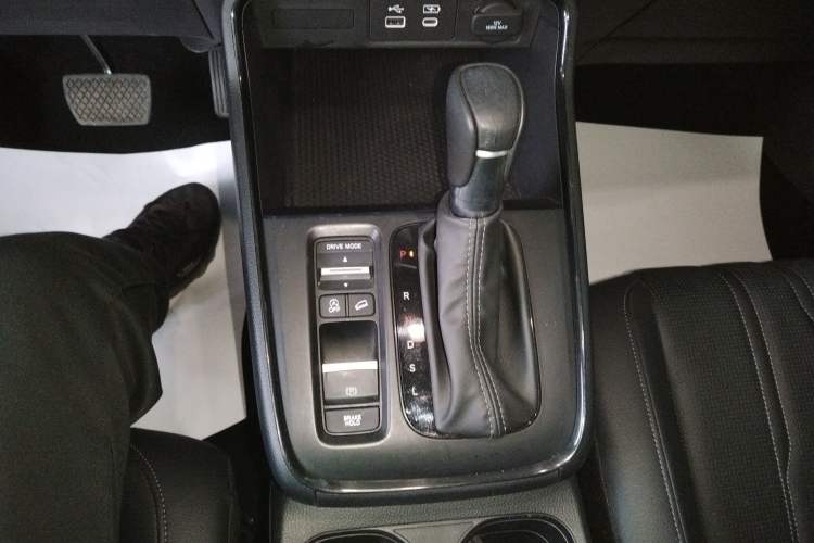 Used Honda Breeze 2023 240TURBO Two-Wheel-Drive Luxury Edition 5 Seats
