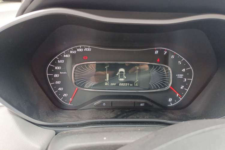 Used Baojun 510 2017 1.5L manual Comfort trim