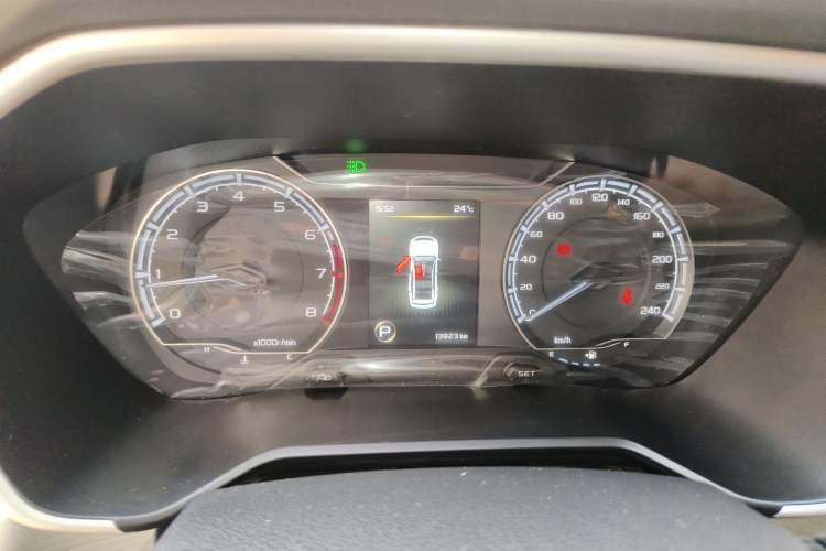 Used Geely Auto Vision X6 2020 1.4T CVT Luxury Edition
