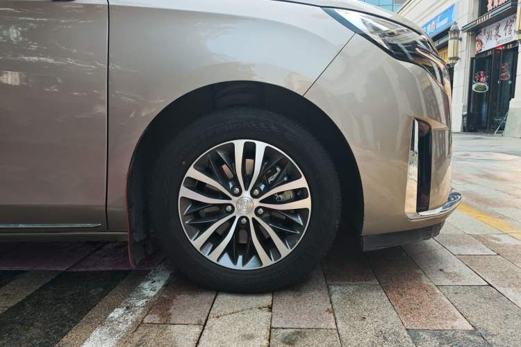 Used Buick GL8 2023 ES Lu Zun Comfort Model