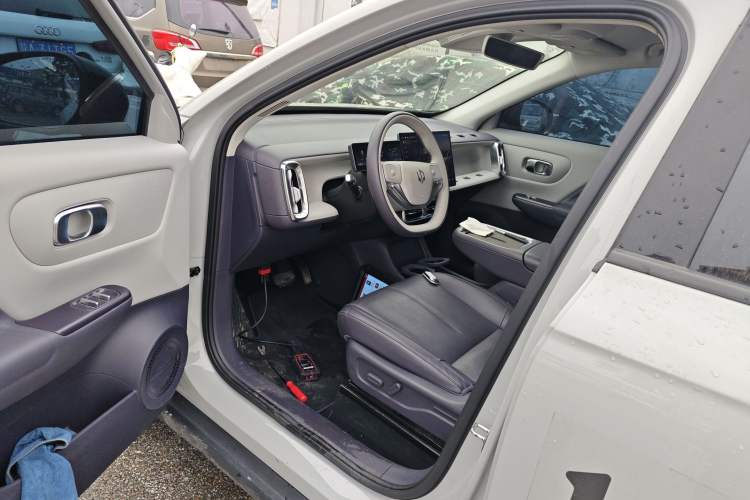 Used Leapmotor B10 2025 510 Joyful Edition
