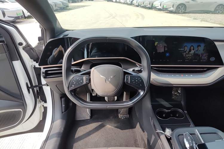 Used Hongqi EH7 2024 690 Pro Steering Wheel