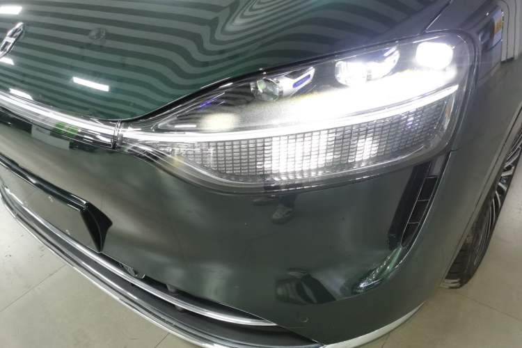 Used Hima AITO M9 2024 Range-Extended Ultra Version 42 kWh 6-Seater Model Left Front Headlight