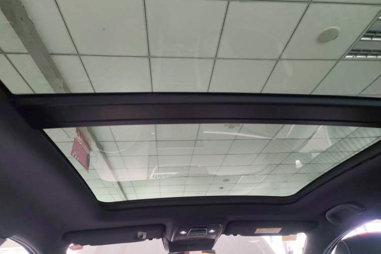 Used BYD Song PLUS New Energy 2024 Honor Edition EV 520km Luxury Model Headliner