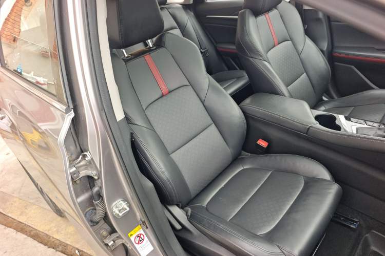 Used Changan Eado 2020 PLUS Blue Whale NE 1.4T GDI DCT Prestige Model
