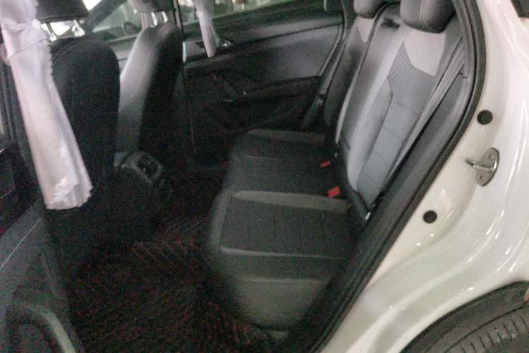 Used Volkswagen Tharu 2019 280TSI Two-Wheel Drive R-Line China V Standard
