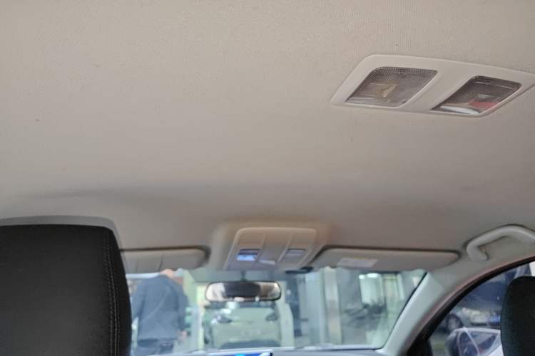 Used Mazda 3 Axela 2016 Sedan 1.5L Automatic Comfort Model Headliner