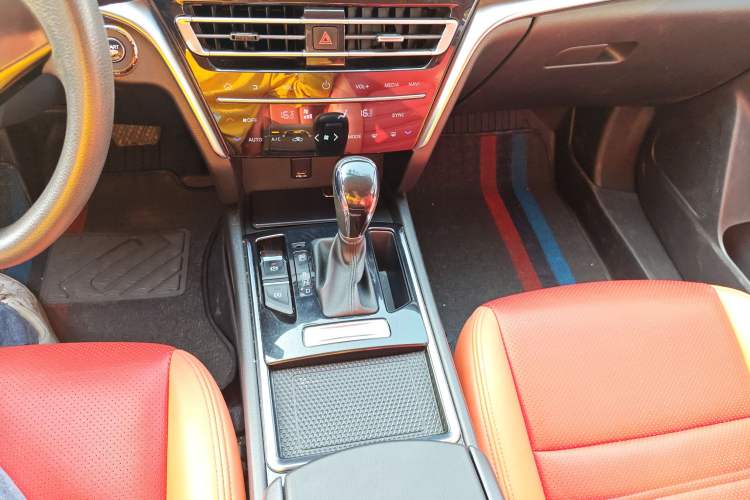 Used Venucia T90 2020 2.0L CVT Joyride Edition