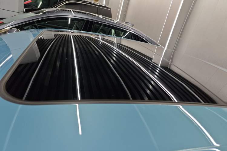 Used Hongqi H5 2023 1.5T HEV Smart Connect Flagship Edition